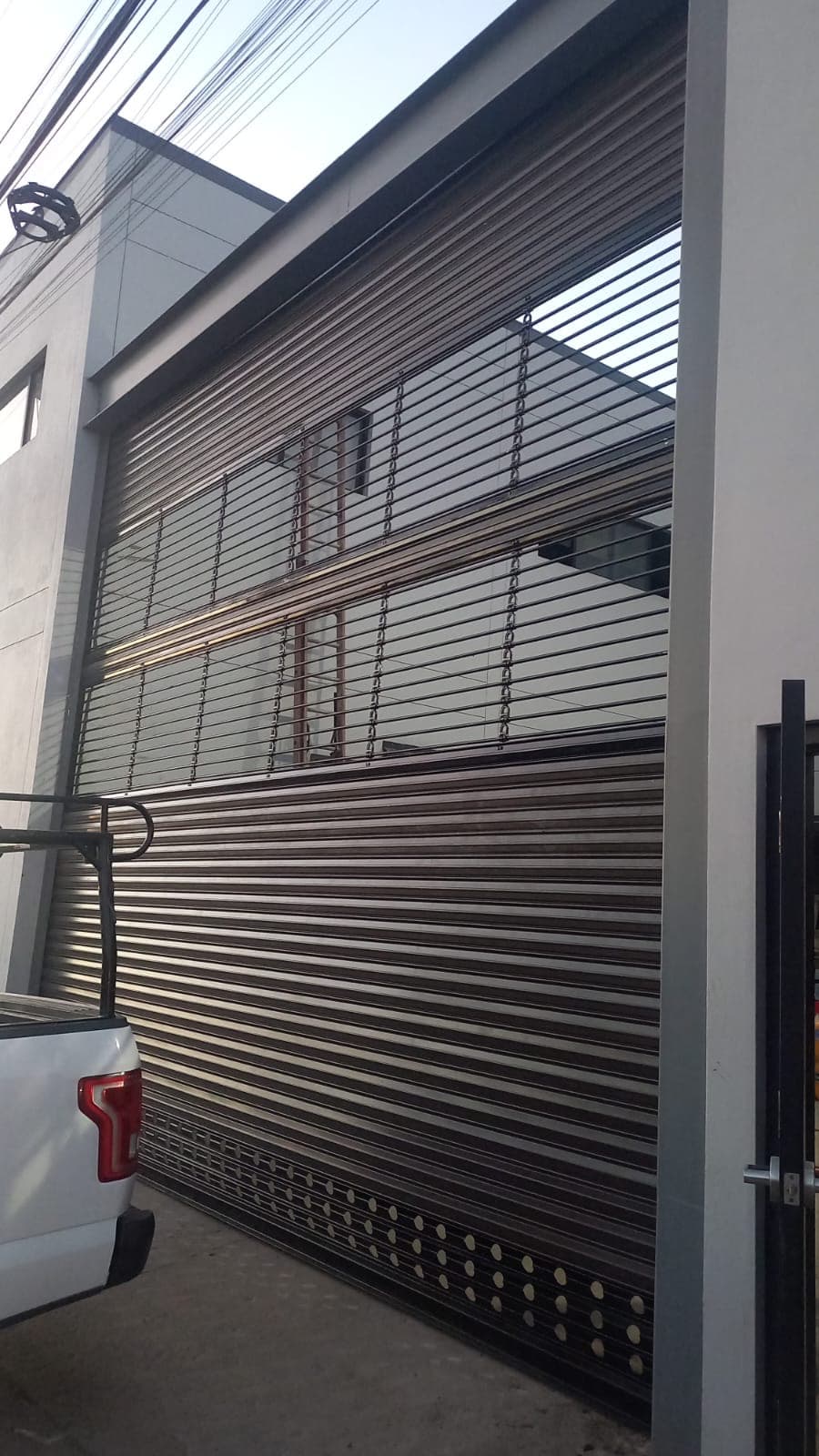 Rejilla tubular instalada por ZOREN